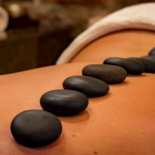 Warme Basaltsteine für die Hot-Stone-Massage